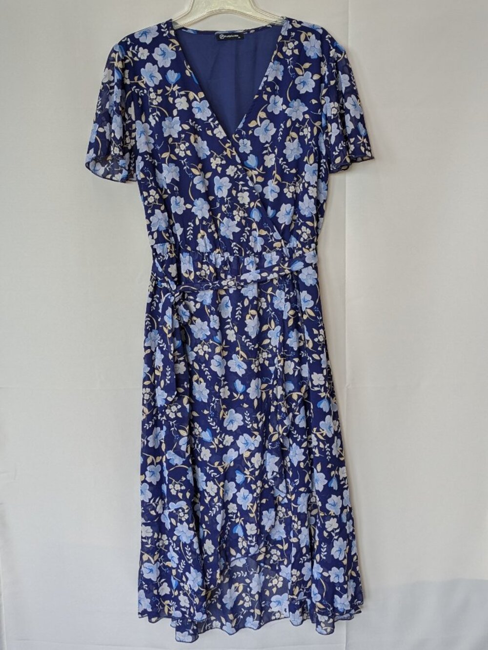 Pretty Blue Floral Midi Dress